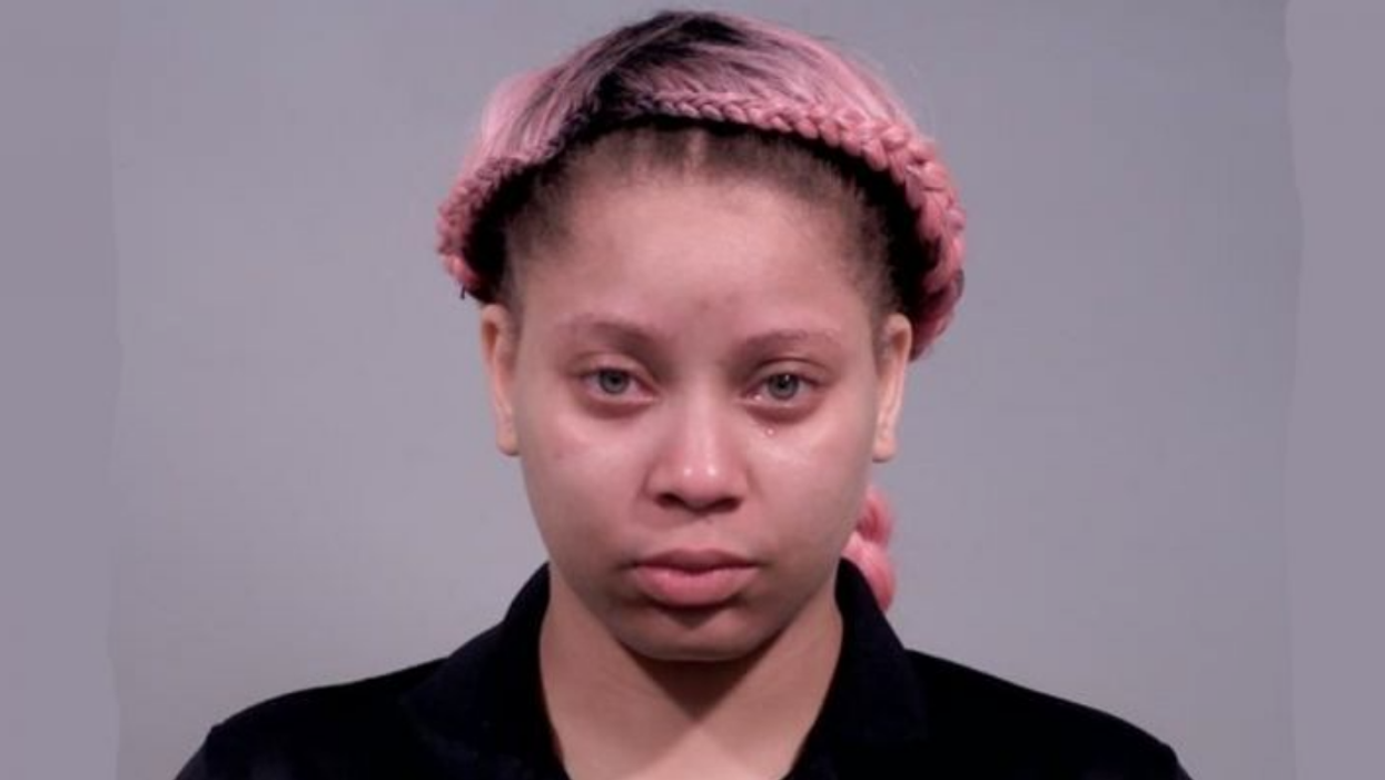 Over $120k Raised For Single Mom Who Was Arrested For Leaving Kids Alone In Motel To Go Work
