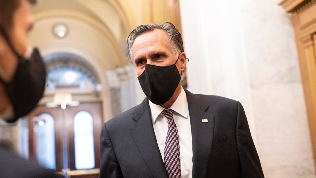 Mitt Romney Uses Nasty Fall That Knocked Him Unconscious To Roast His Fellow GOPers