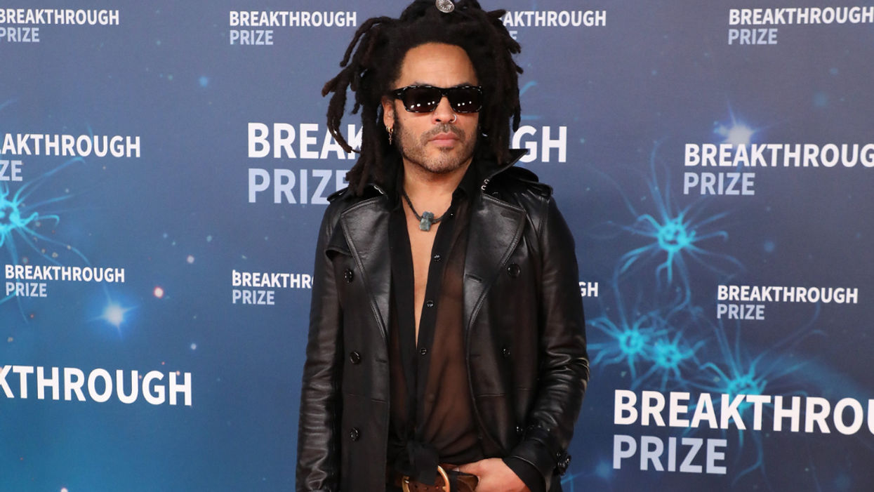 Lenny Kravitz Totally Wows Fans With Shirtless Pic Showing Just How Ripped He Is At Age 56