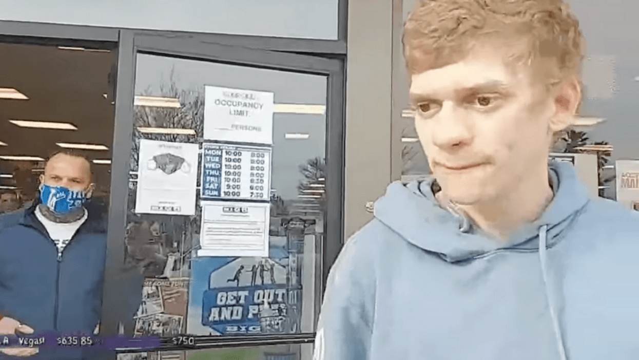 Livestreamer Thrown Out Of Sporting Goods Store And Arrested After Racist And Homophobic Rant
