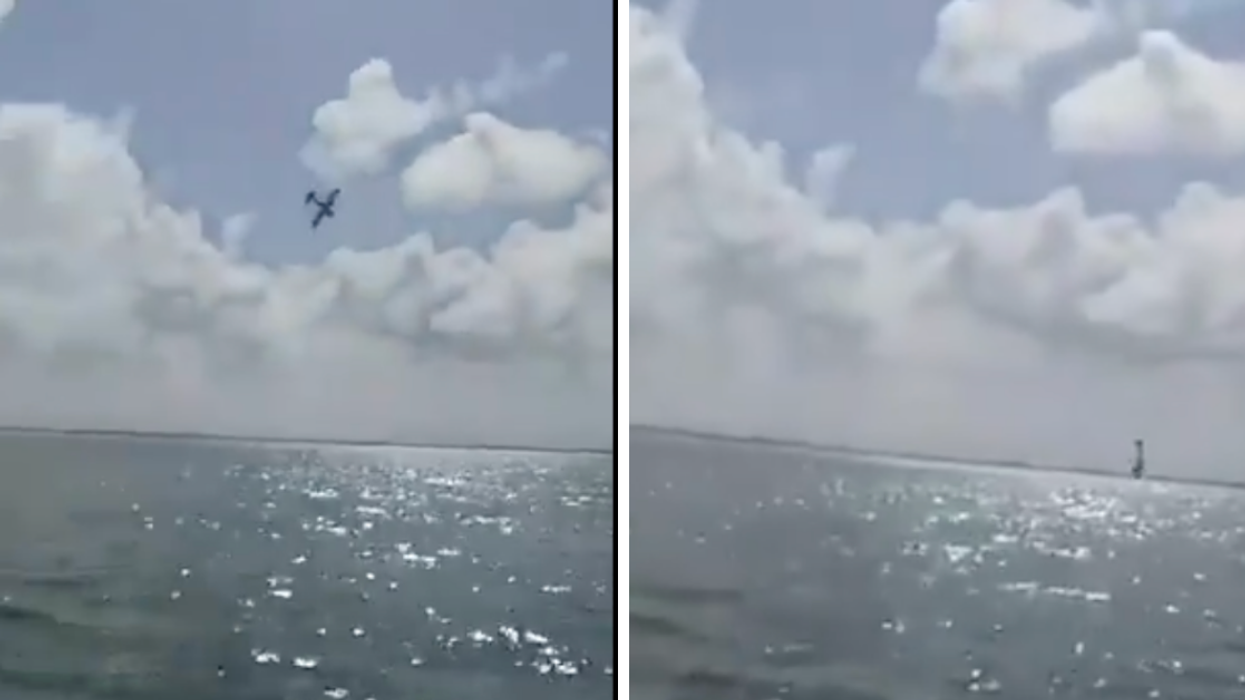 Plane Announcing Baby's Sex For 'Gender Reveal' Stunt Crashes Into Sea, Killing Two People