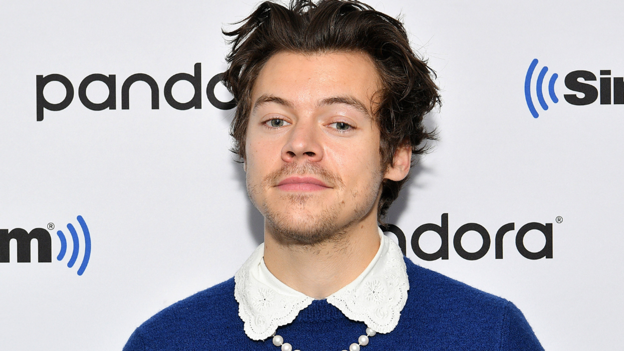 Leaked Photos Of Harry Styles Dressed As Ariel From 'The Little Mermaid' Have Fans Wanting More