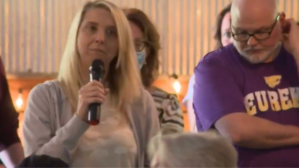Missouri Mom's Meltdown At School Meeting About How She's Not 'A Racist, Dammit!' Goes Viral