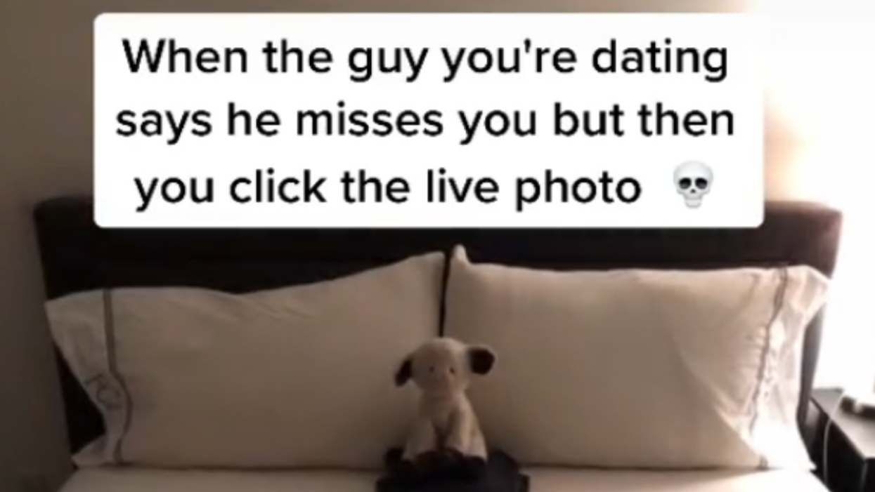 Woman Discovers Her Boyfriend Is Cheating On Her Thanks To An Awkward Live Photo Fail