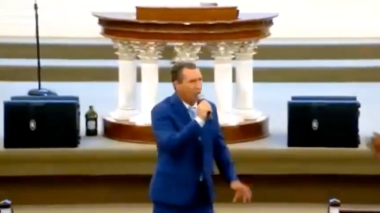 Preacher Proclaims 'Heroes Have Callused Knees!' In Anti-Gay Sermon—Without A Hint Of Irony