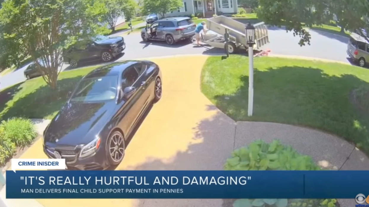 Daughter Has Perfect Solution After Dad Dumps 80,000-Penny Child Support Payment On Mom's Lawn