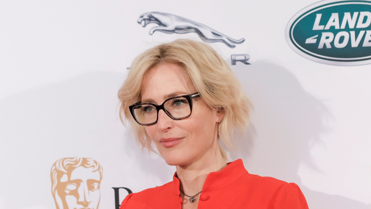 Gillian Anderson Solidifies Her Icon Status After Explaining Why She Doesn't Wear Bras Anymore