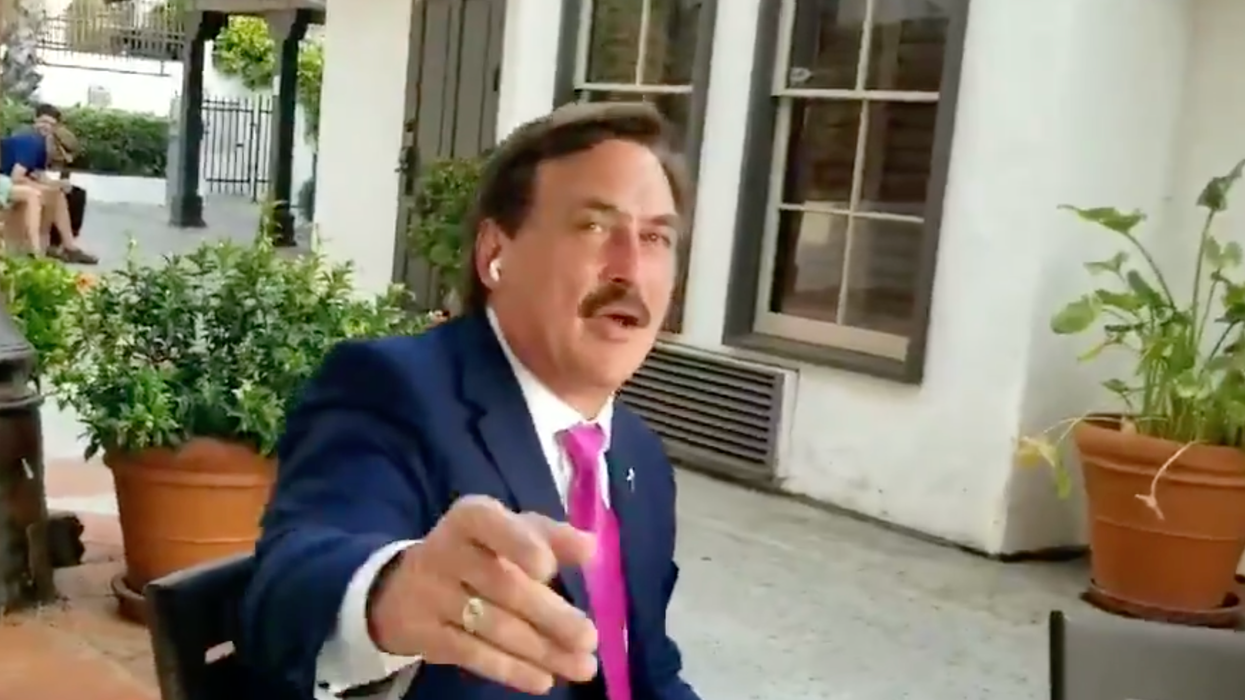 MyPillow Guy Gets Savagely Trolled During Live Interview by Guy Claiming to 'Love You Man'
