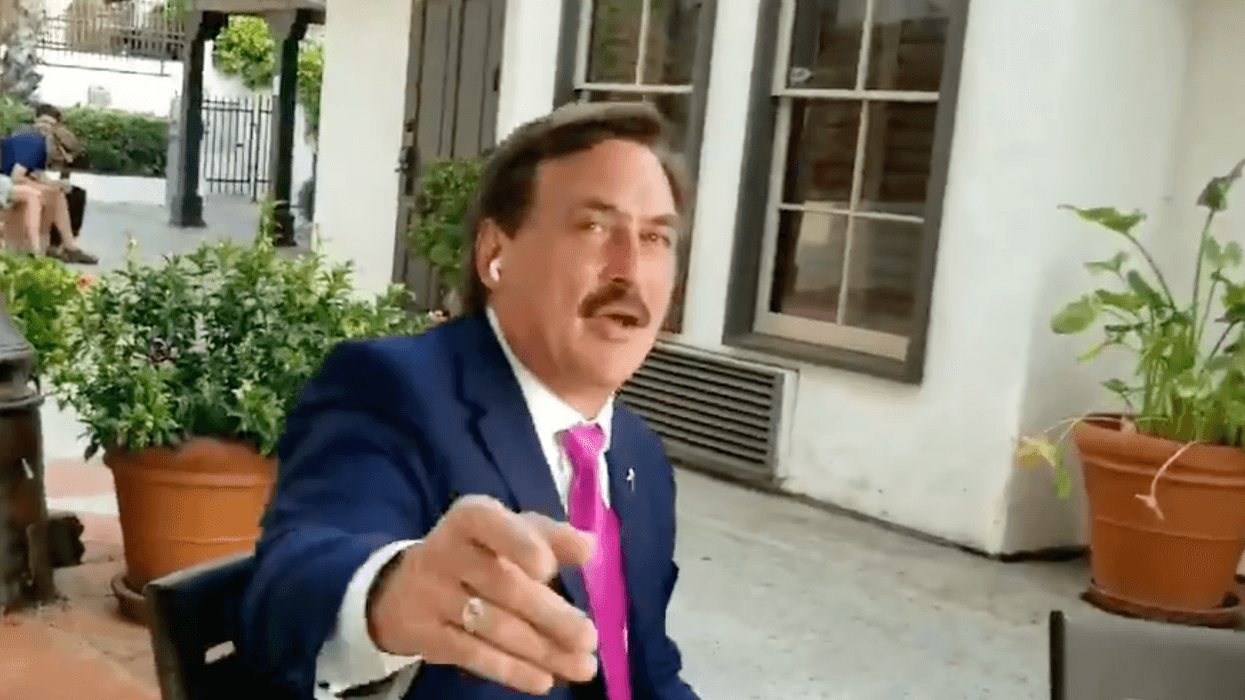 MyPillow Guy Gets Savagely Trolled During Live Interview by Guy Claiming to 'Love You Man'