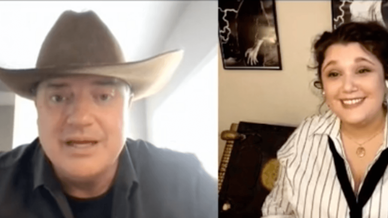 Brendan Fraser Gets Choked Up After Fan Lets Him Know Everyone Is 'Rooting' For Him