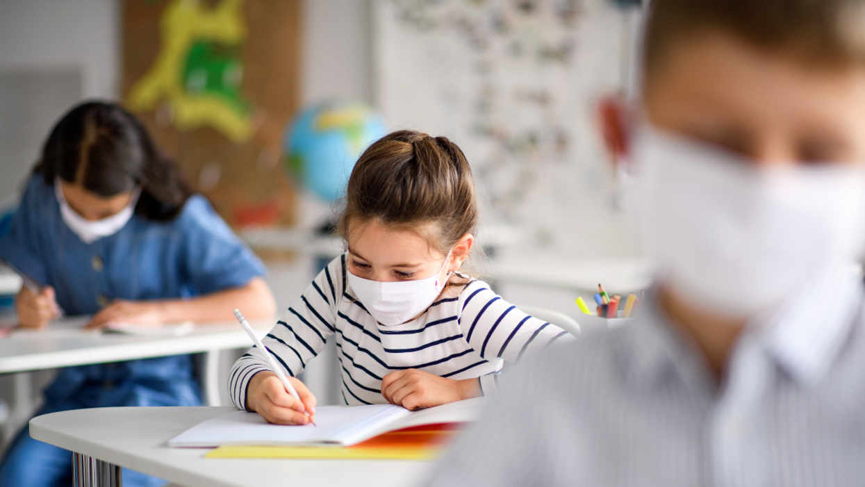 Florida ER Doctor Booted After Offering $50 Mask 'Opt-Out' Letters For Kids Going Back To School