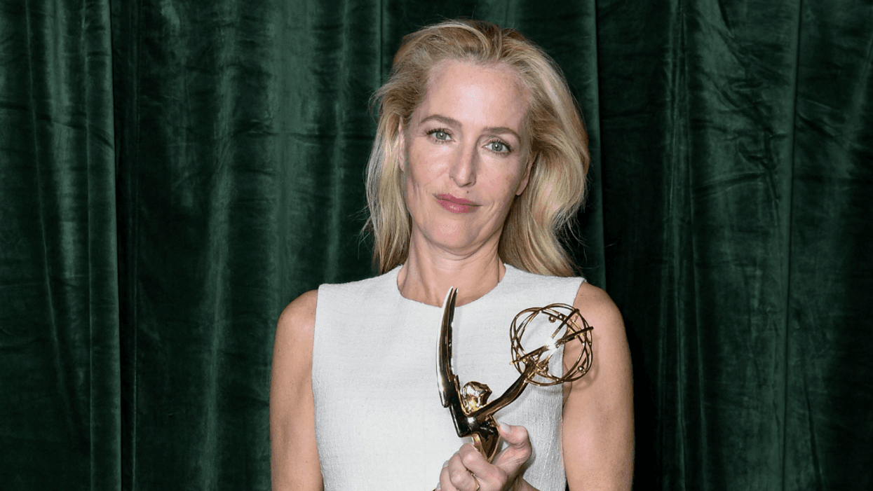 Gillian Anderson's Emmy Gown Was Subtly Decked Out In Tiny Penises—And Fans Are Obsessed
