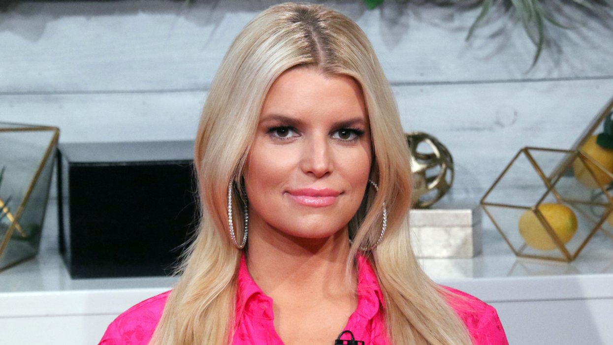 Jessica Simpson Celebrates 4 Years Of Sobriety By Sharing 'Unrecognizable' Photo Of Herself