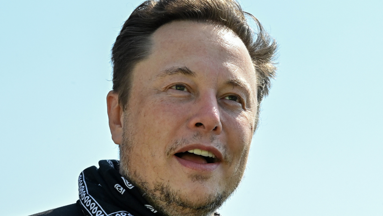 Elon Musk Just Made A Juvenile Sexist Joke On Twitter—And People Are Calling Him Out