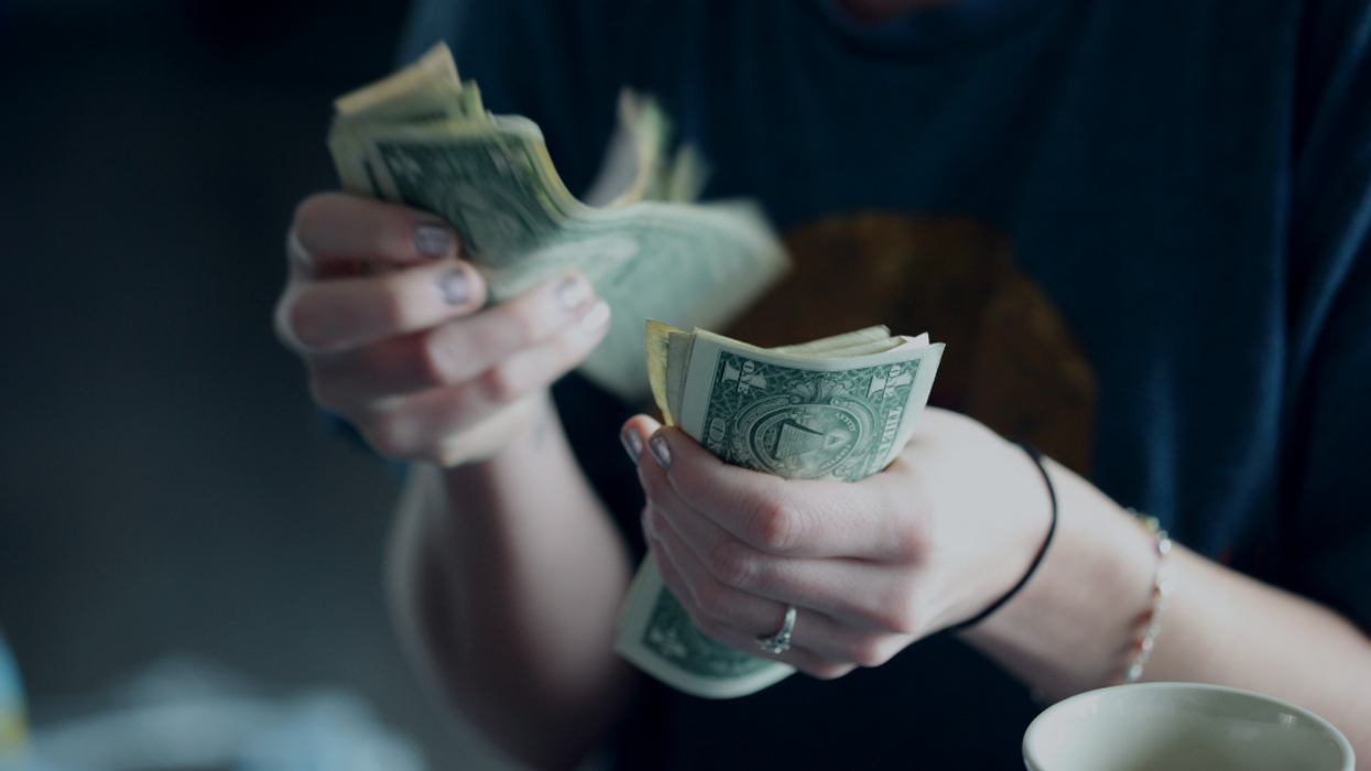 People Share Their Worst 'That Was A Total Waste Of Money' Experiences