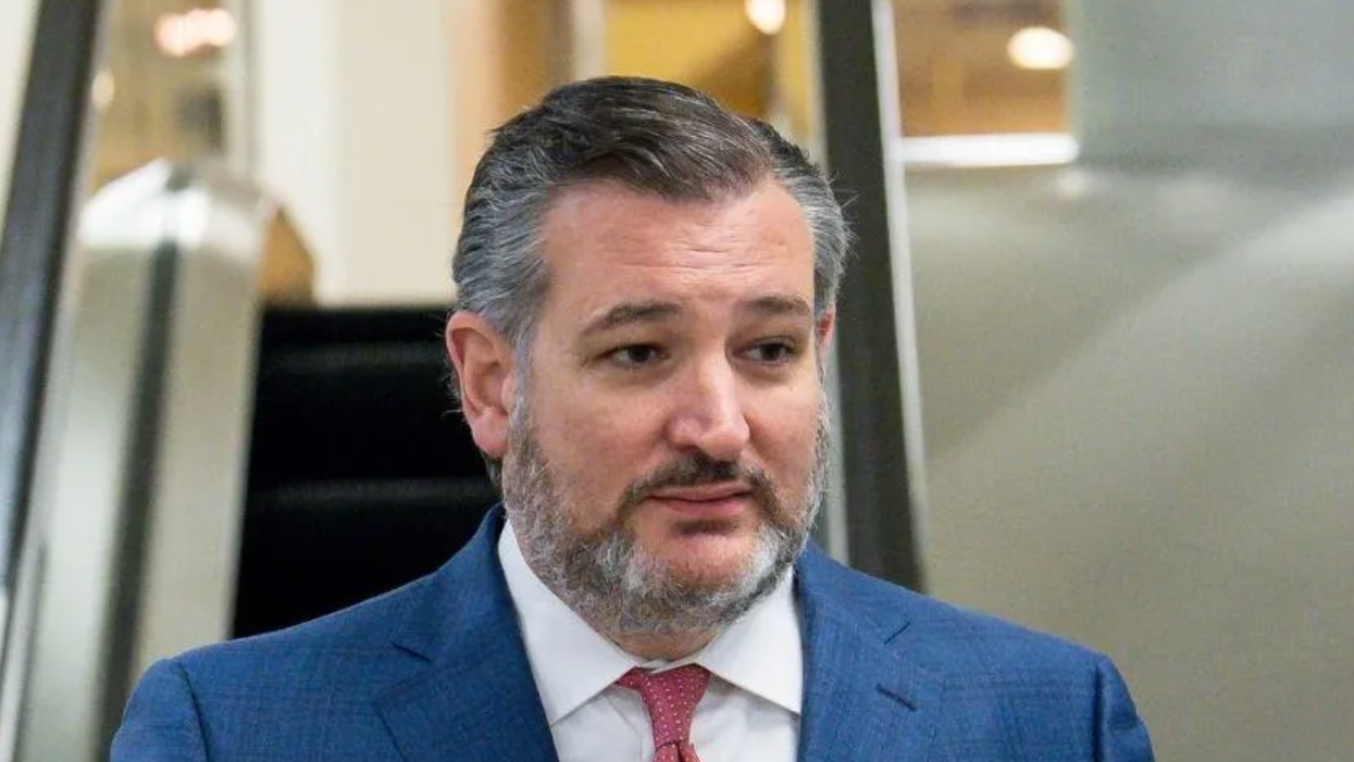 Cruz Deletes Humiliating 'NO DANCING ALLOWED!!!' Tweet Confusing Washington with Western Australia