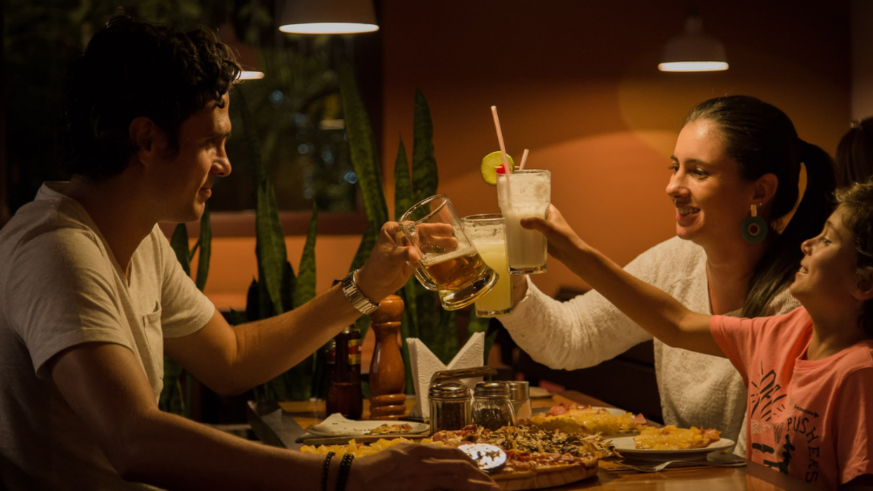 People Describe The Meals They Thought Were Fancy As A Child That Were Anything But