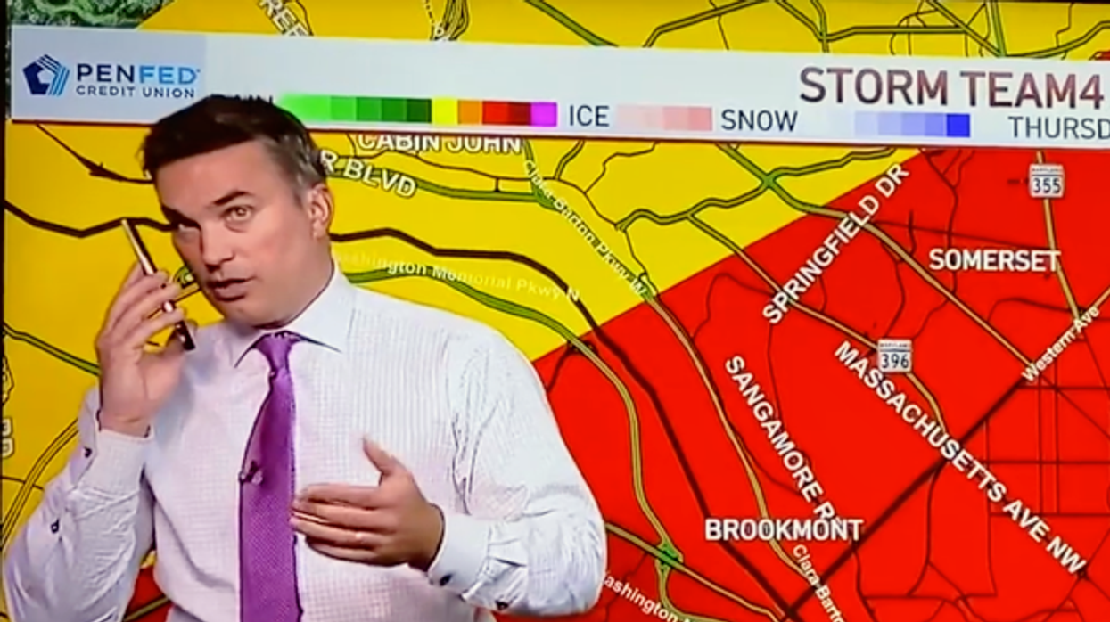 Meteorologist Calls His Kids While Live On Air After Realizing Tornado Is Headed Right For His Home