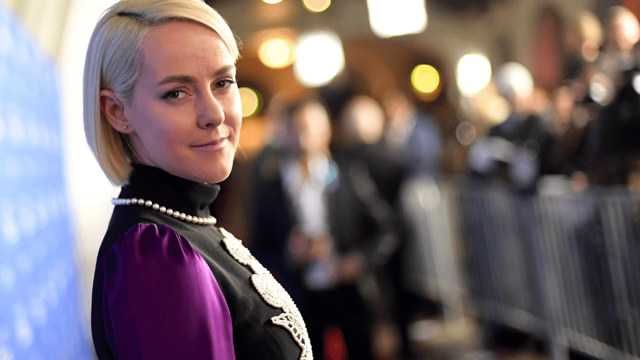 Actor Jena Malone Comes Out As Pansexual With Powerful Interpretive Dance: 'I Love Humans'