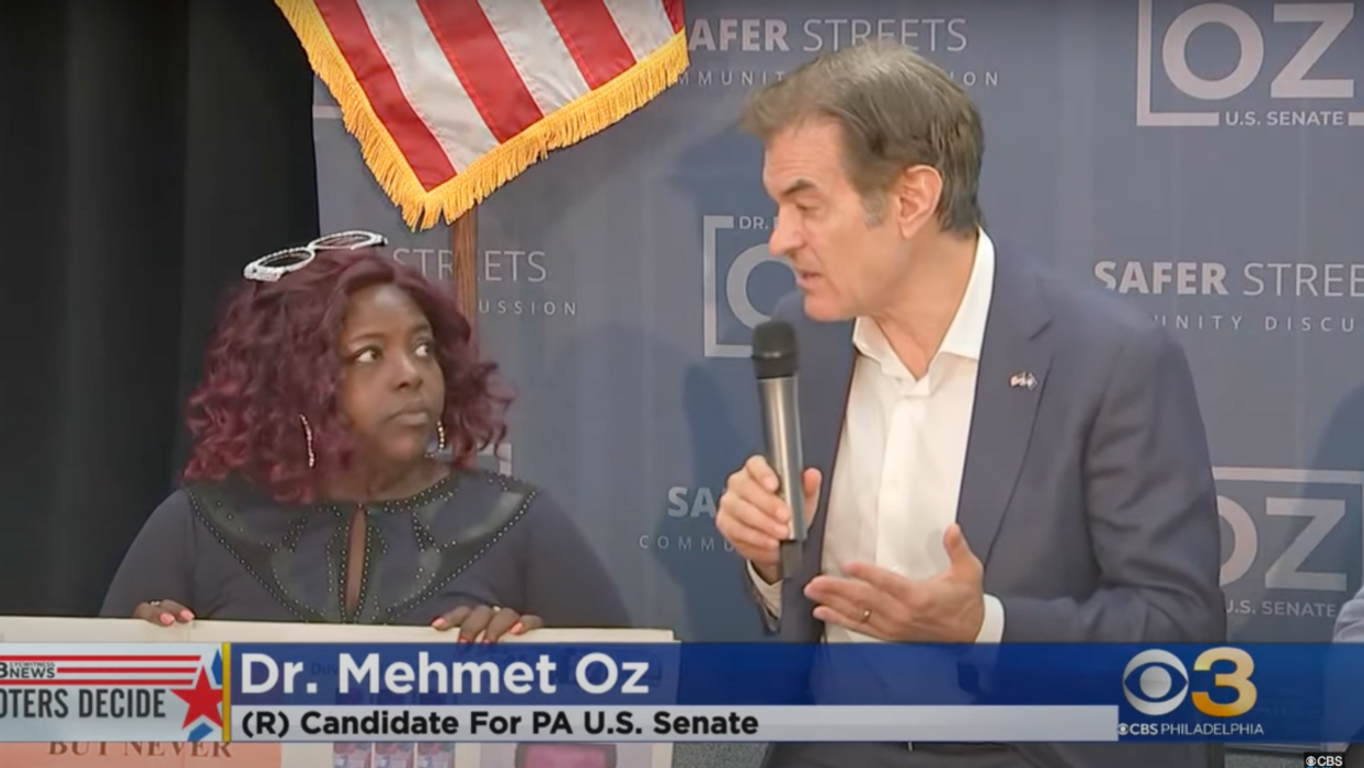 Dr. Oz Busted After Woman He 'Comforted' At Event Turns Out To Be A Paid Campaign Aide