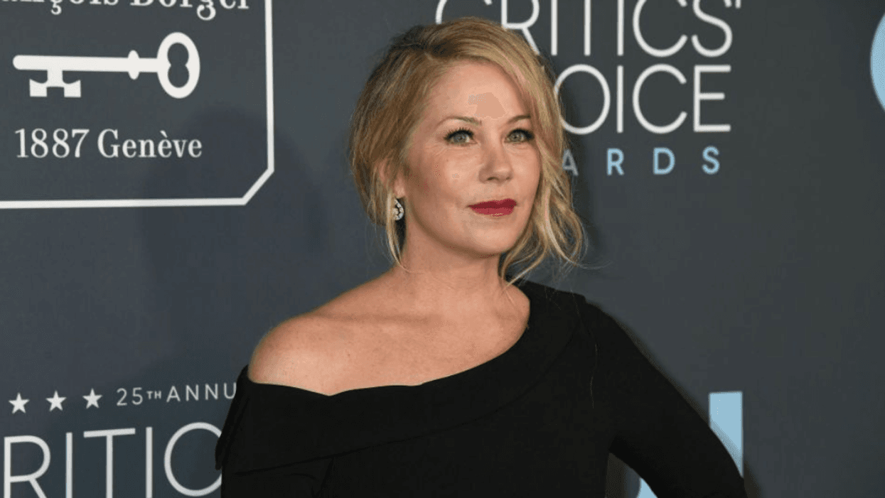 Christina Applegate Opens Up About Walking With Cane And Gaining 40 Pounds After MS Diagnosis