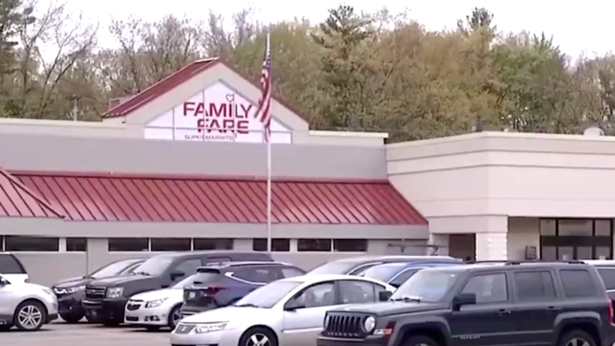 Grocery Store Workers Stunned After Learning Woman Was Living In Store Sign For A Year