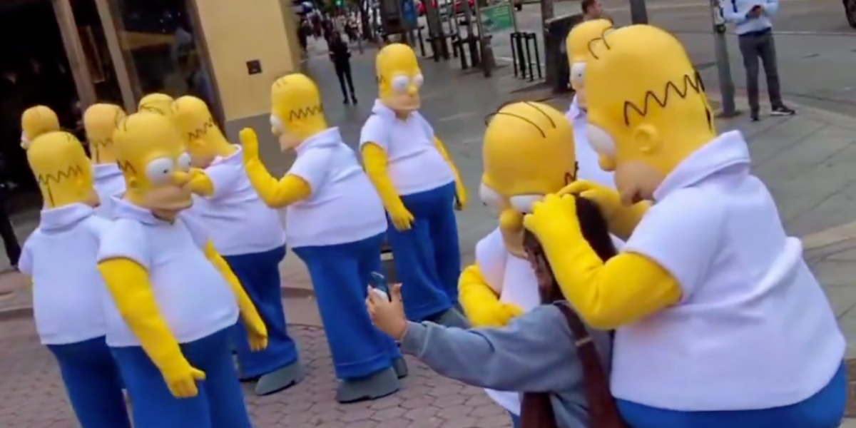 Fortnite Just Dropped A Massive 'Bus Load' Of Homer Simpsons In Santa Monica Without Warning