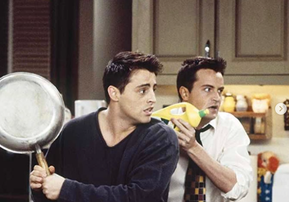 Instagram screenshot of Matt LeBlanc and Matthew Perry on "Friends"