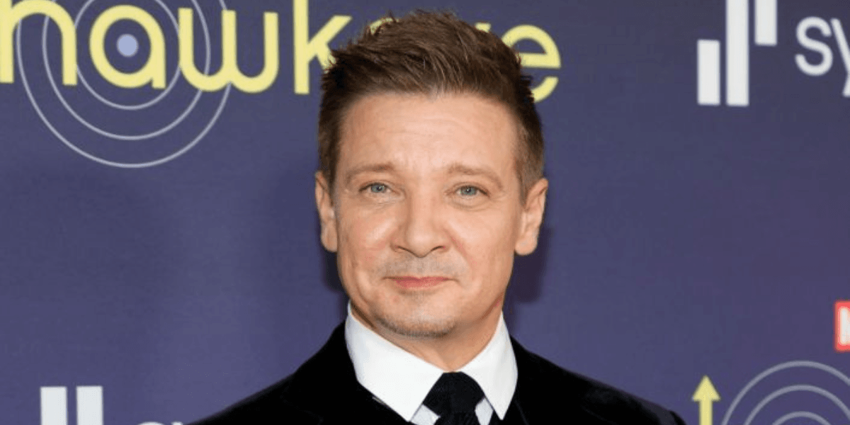 Jeremy Renner's Face Wounds Edited From 'Mayor Of Kingstown' Promo ...