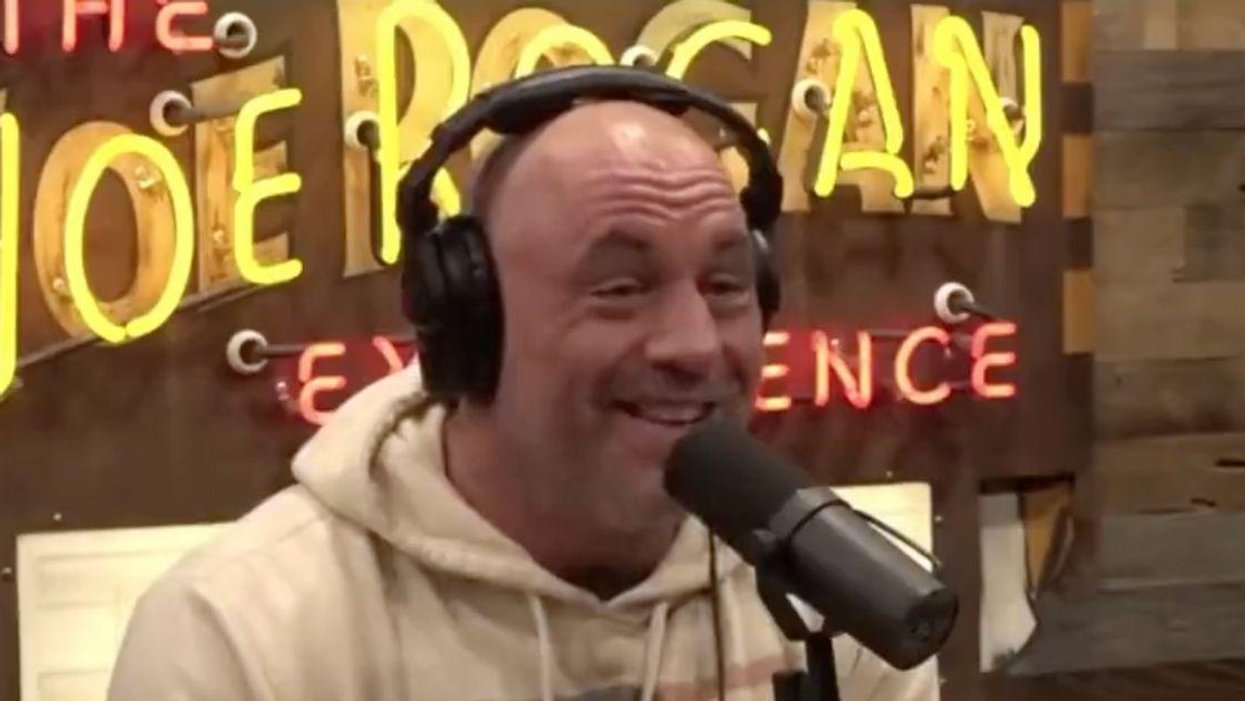 Joe Rogan Compares 'Red Wave' To 'The Shining': VIDEO - Comic Sands