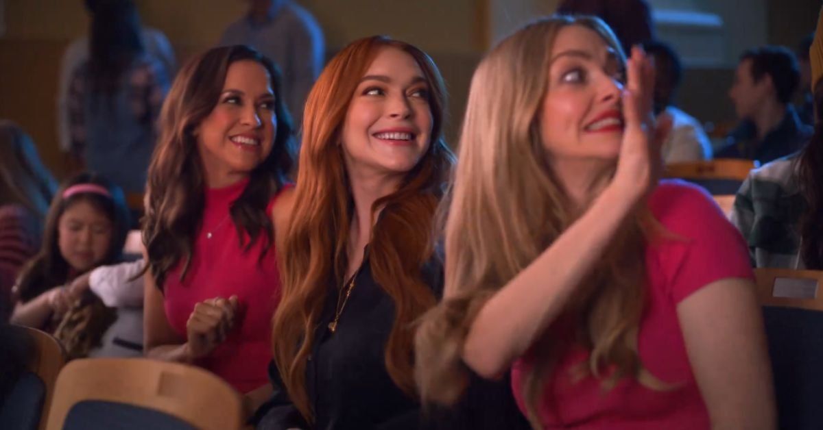 Lacey Chabert, Lindsay Lohan, and Amanda Seyfried from Walmart commercial