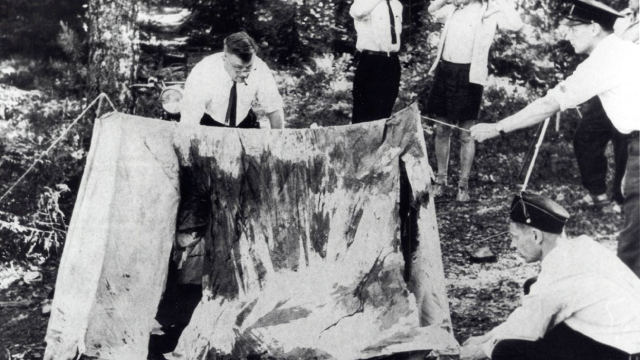 People Explain Which Unsolved Crimes Still Give Them Chills