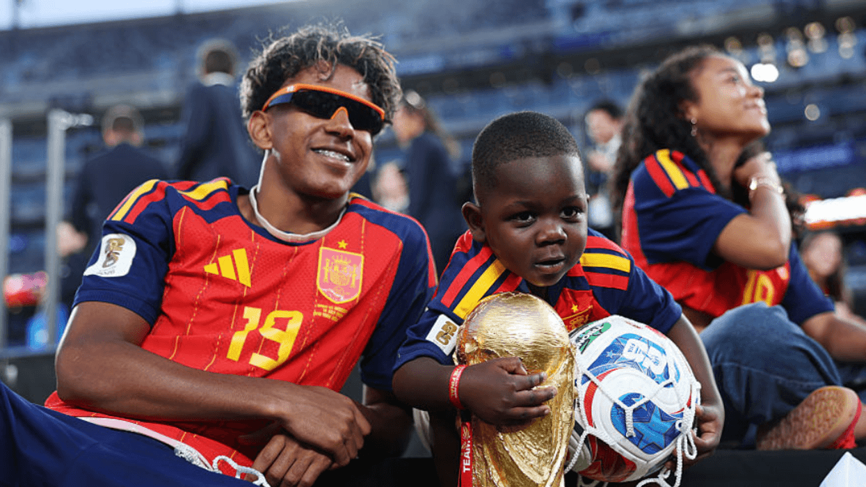 Lamine Yamal and three-year-old brother, Kenye