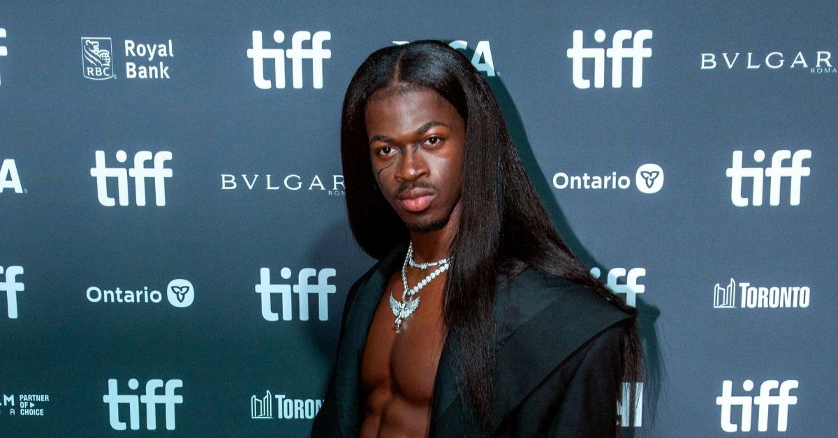 Lil Nas X Slams Article Claiming 'Shawnita Hathaway' Is His Mom - Comic ...