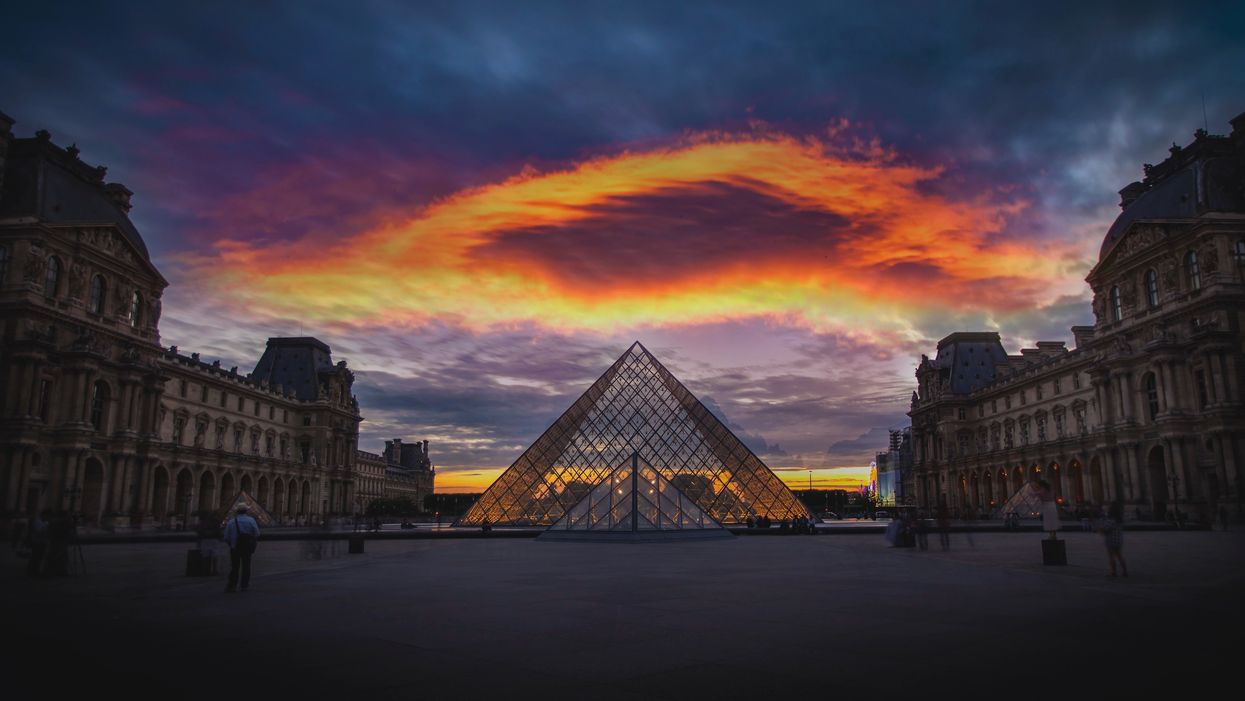 People Who Have Worked For A Multi-Level Marketing Scam Share Their Horror Stories