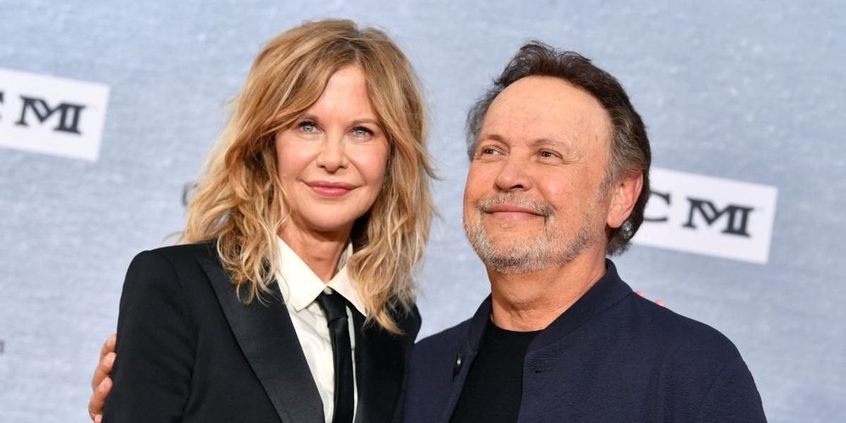 Ryan & Crystal Recreate 'When Harry Met Sally' Scene - Comic Sands