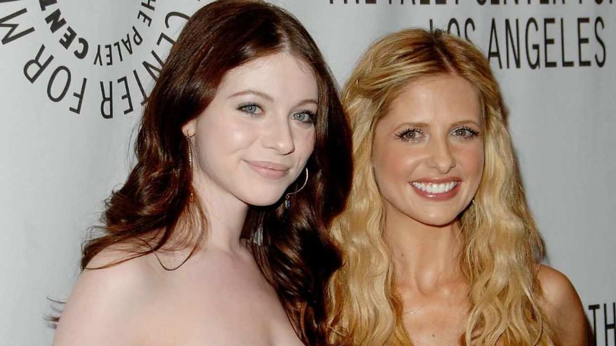Michelle Trachtenberg; Sarah Michelle Gellar