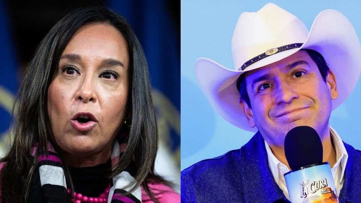 Monica De La Cruz; Bobby Pulido