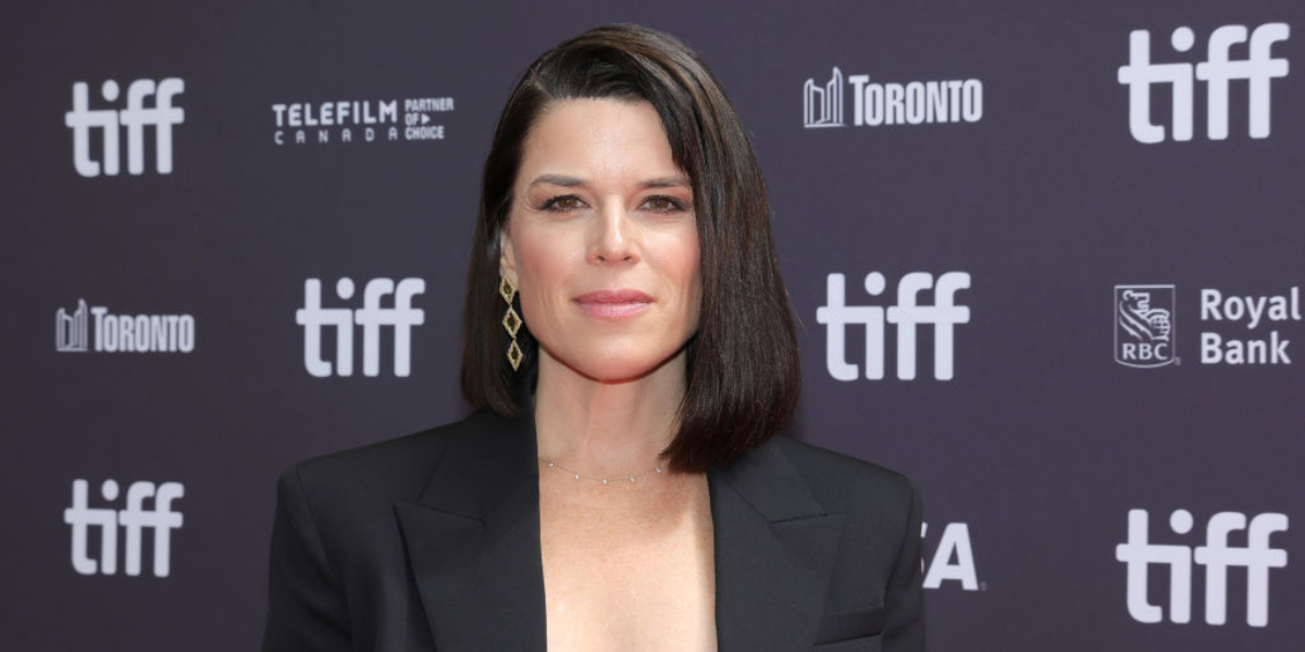Neve Campbell Opens Door To Returning In 'Scream 7': VIDEO - Comic Sands