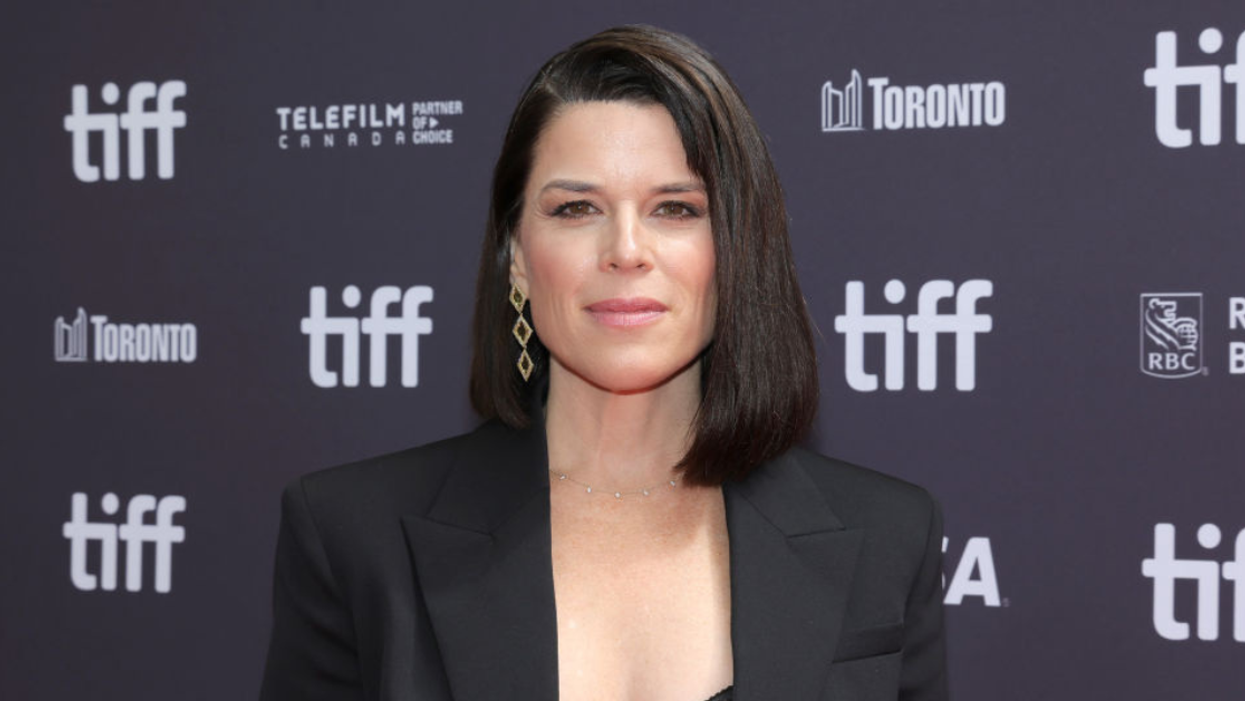 Neve Campbell