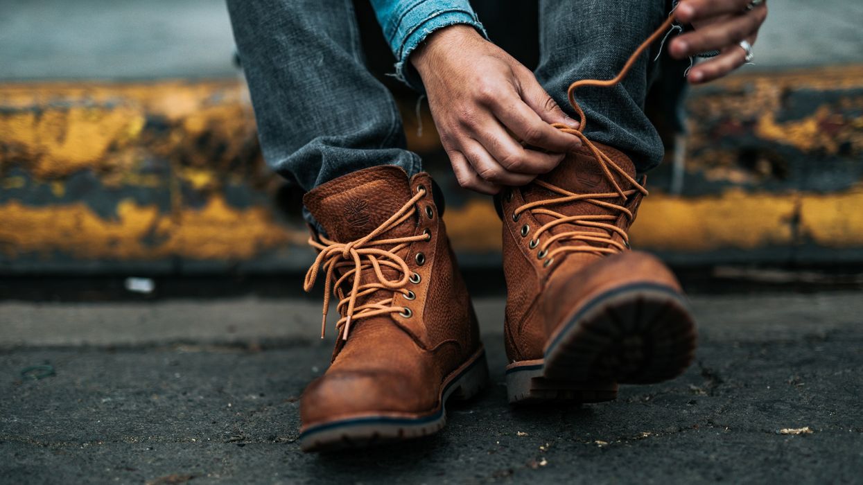 EMT Furious After His Neat Freak Wife Refuses To Stop Tightening The Laces On His Boots Every Night