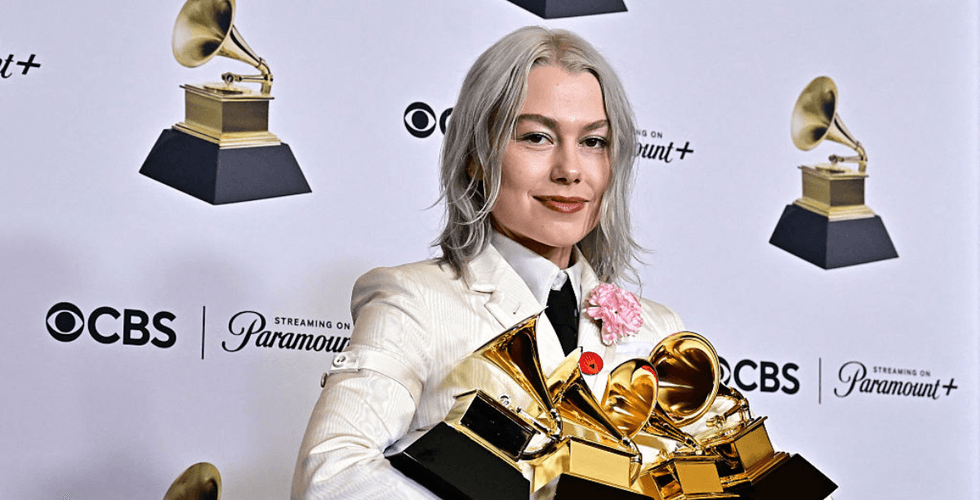 Musician Phoebe Bridgers Announced That Her Upcoming Tour Will Be Completely Phone-Free—And Fans Are Divided