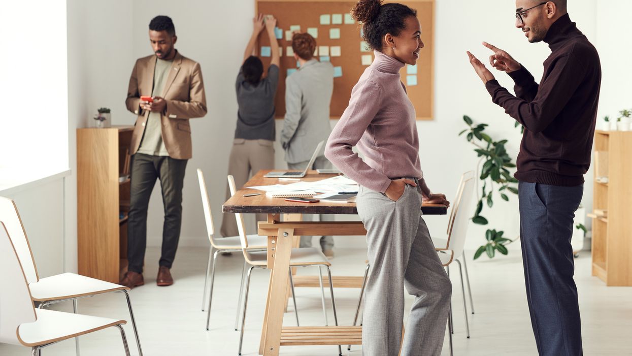 People Recount The One Conversation With A Perfect Stranger That Had A Profound Effect On Their Life