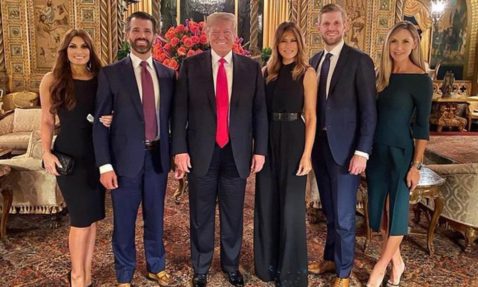 Picture of the Trump family
