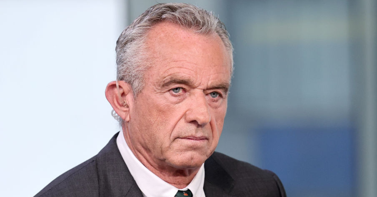 RFK Jr. Shares Bizarre Shirtless Workout Videos: VIDEO - Comic Sands