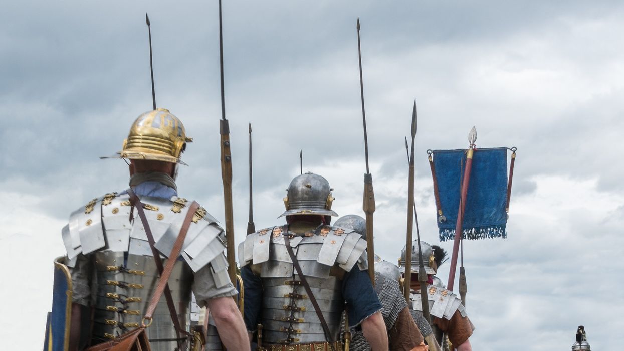 Roman soldiers marcing