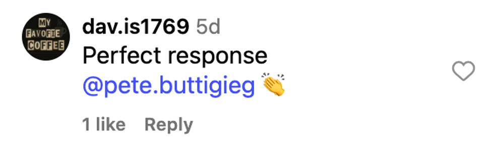 Screenshot of @dav.is1769's post