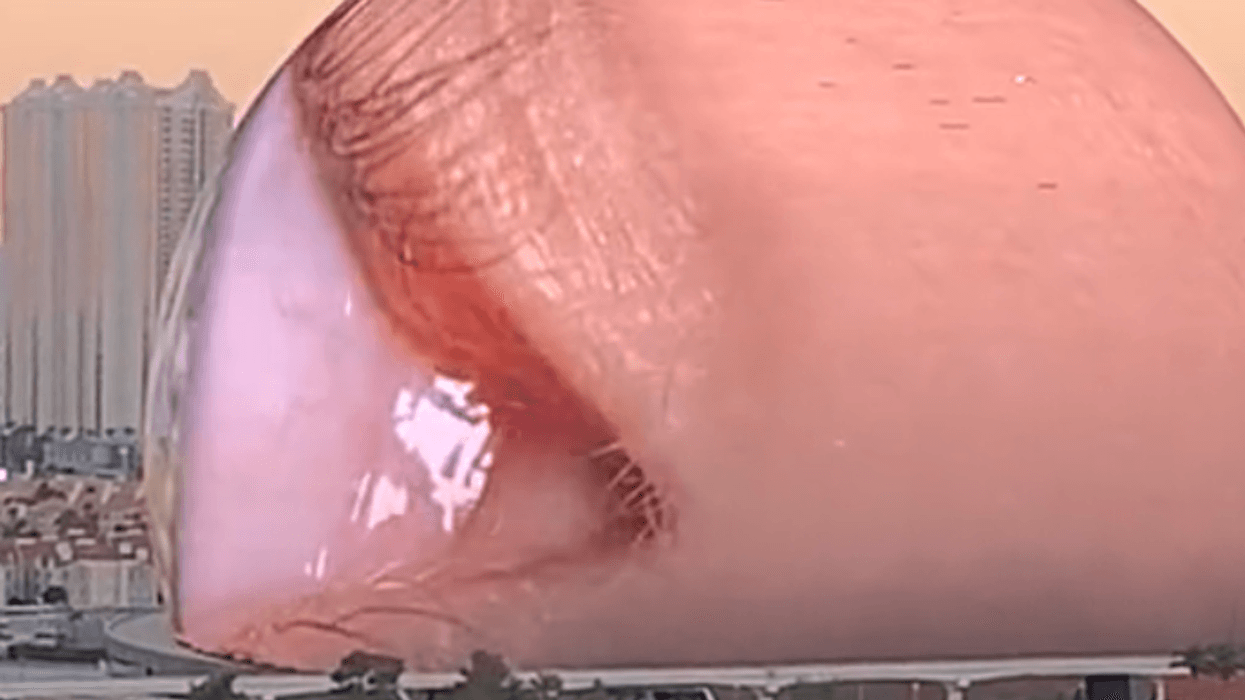 Screenshot of eyeball on The Sphere