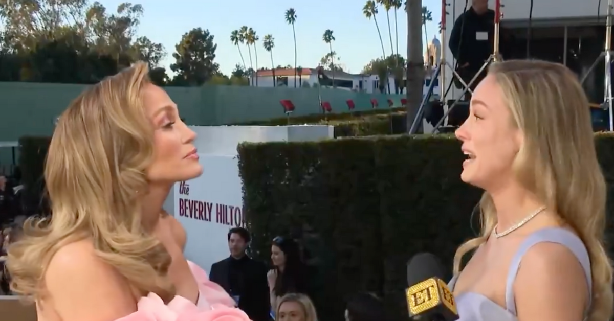 Screenshot of Jennifer Lopez and Brie Larson