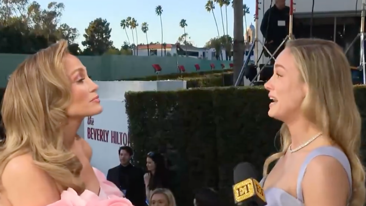 Screenshot of Jennifer Lopez and Brie Larson